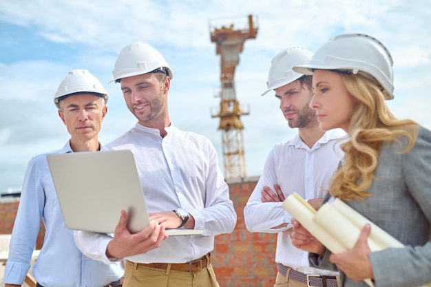 Soluții pentru industria extractivă 40 Rolul consultanței tehnice în proiectele de infrastructură extractivă