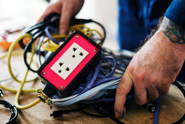 Cele mai comune probleme în instalațiile electrice și cum le soluționăm