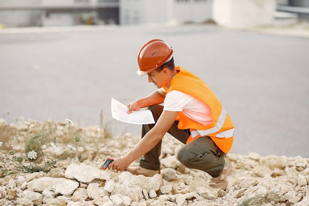 Securitatea în construcția de drumuri: standarde și practici 4 Securitatea în construcția de drumuri: Standarde și practici