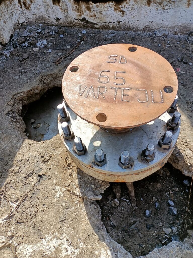 Despre noi 63